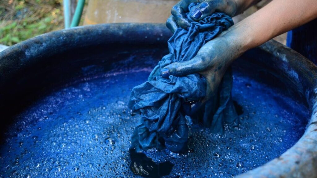 Startup Guide for Starting Fabric Dyeing Business